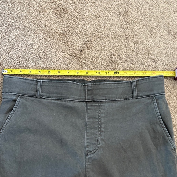 Bagatelle Collection New York Women’s Olive Green Chinos Size 10 Pants - Picture 5 of 10